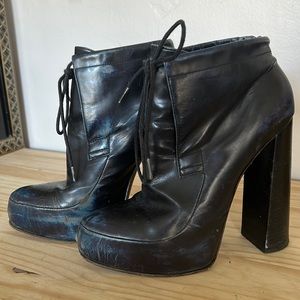 Alexander Wang Constance booties with blue toe